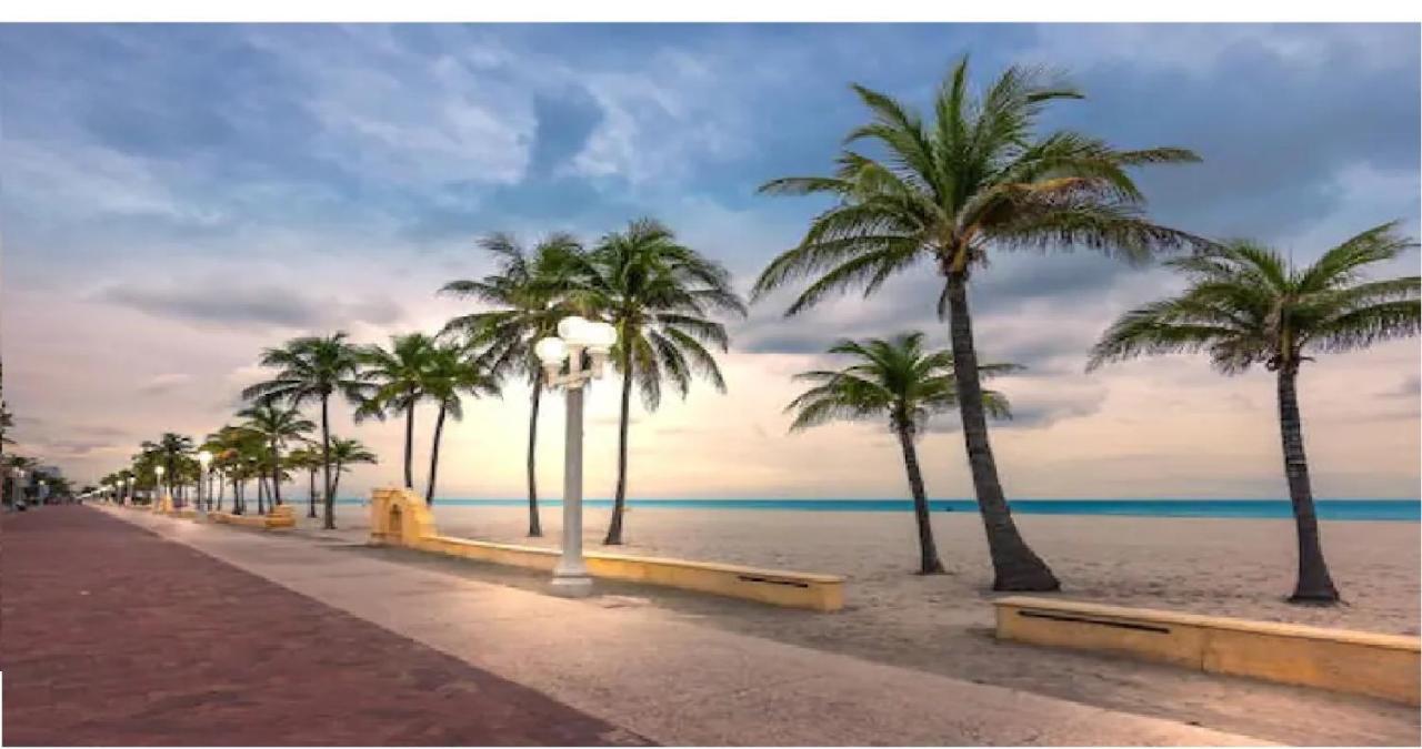Enjoy Our Brand New Home Close To Hollywood In Hallandale Beach! Exterior photo